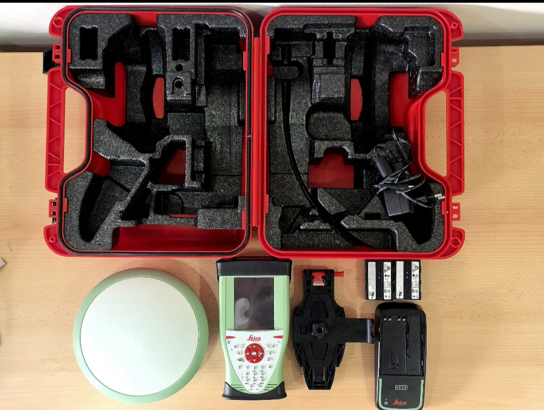 LEICA CS10 + GS08plus