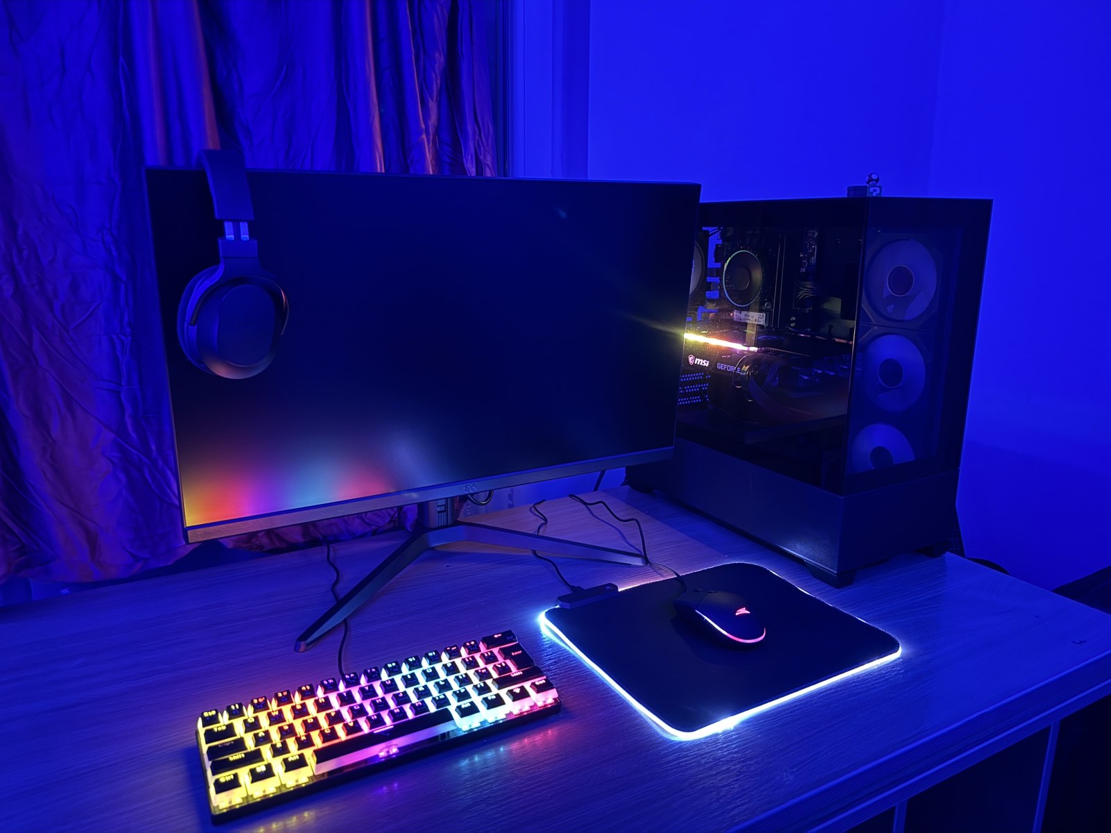 Prodajem gaming pc setup